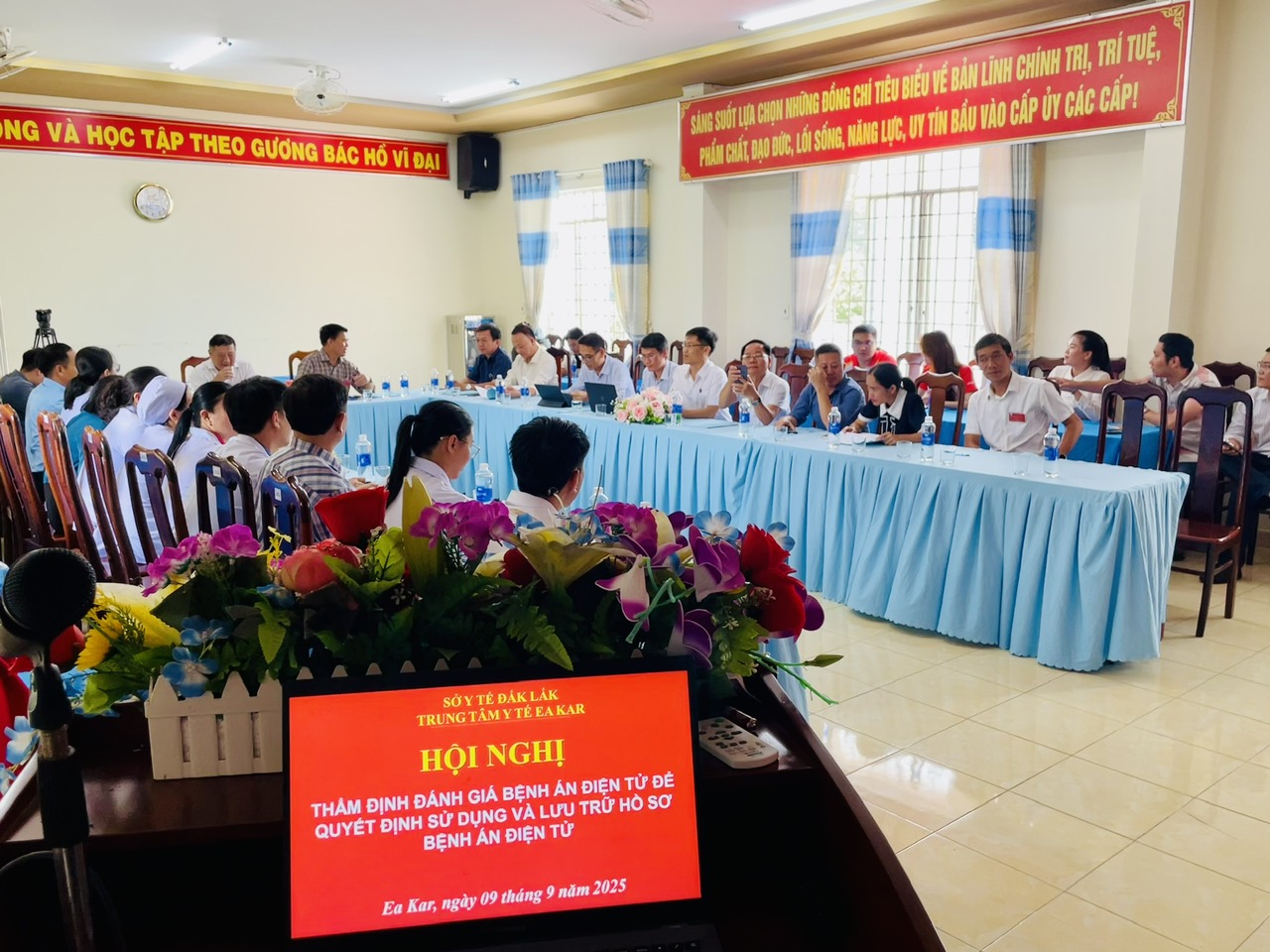 y tế 3